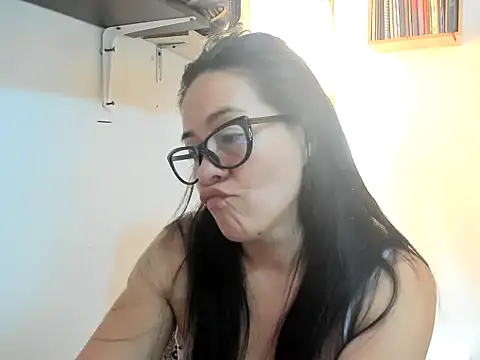 caroline_47's cam snapshot