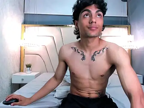 MattFiore live sex cam