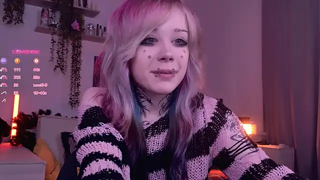 Lollyshy live sex cam