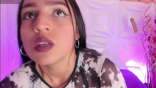 Iris_Rose_7's cam snapshot