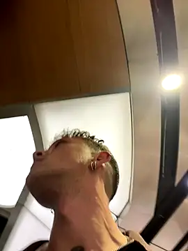 Turkishleo live sex cam