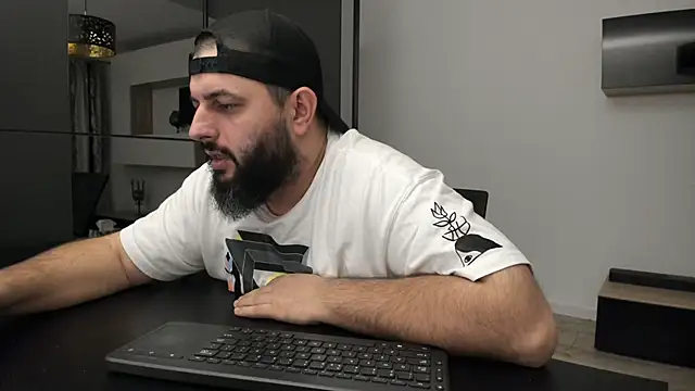 DravenPeak live sex cam