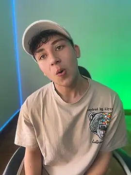 oliver_kyy live sex cam