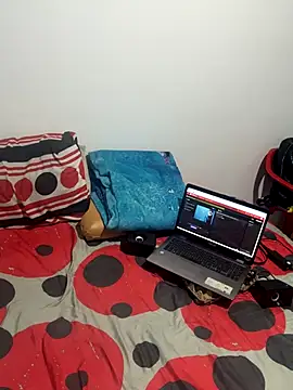 AlexanderBianchi2 live sex cam