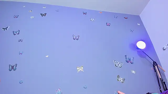 Kaira_mosse's cam snapshot