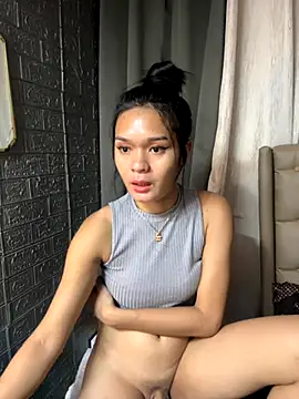 yourlovingperlita69 live sex cam