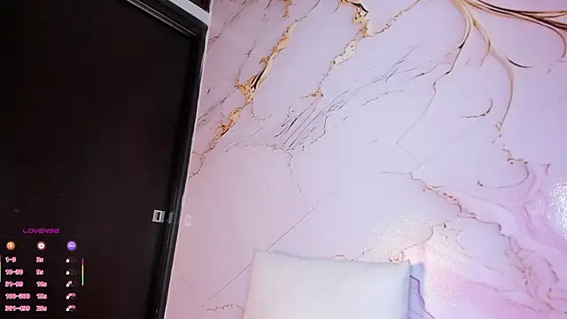 elizabeth_swan18 live sex cam