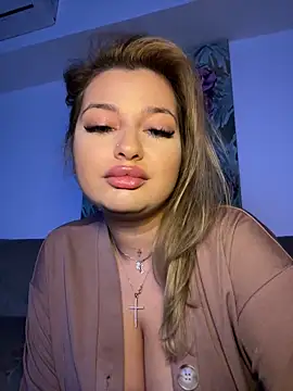 AllysonK's cam snapshot