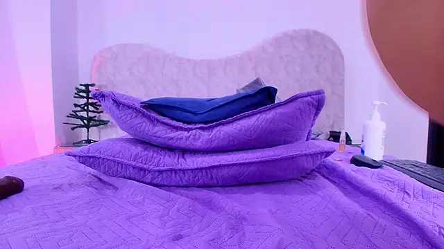 shelsyloreds live sex cam