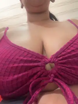 emilyjohanson's cam snapshot