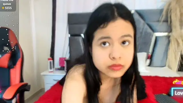 MiniLove_01's cam snapshot