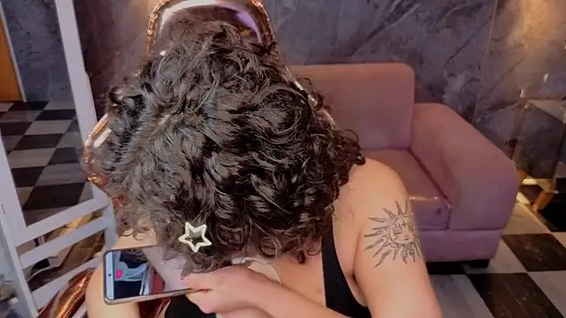 sunny2_b's cam snapshot