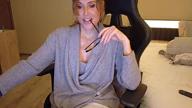 lunavicexxx's cam snapshot