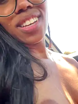 raphaelasoares live sex cam