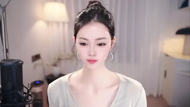 Ocean--Lili live sex cam