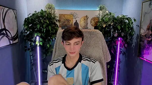 John_Weasley's cam snapshot