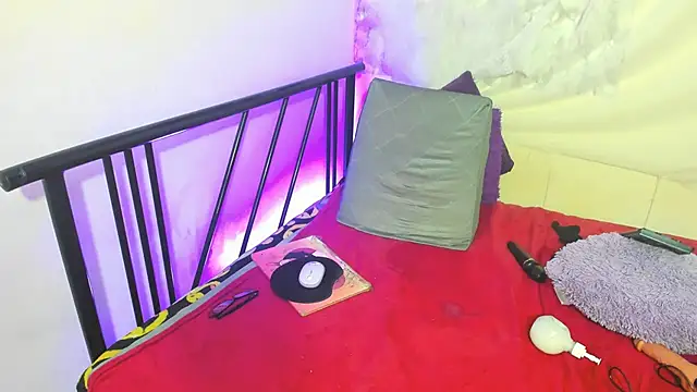 gataluna67's cam snapshot