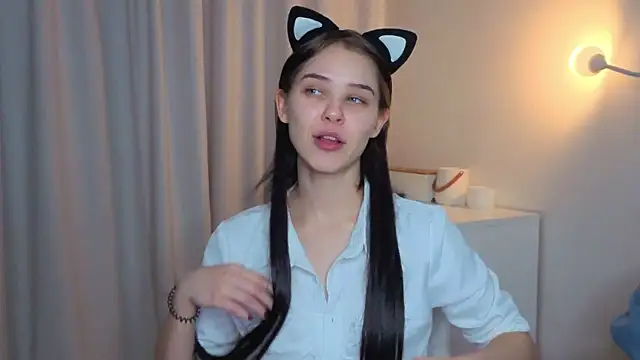 slyshypie's cam snapshot