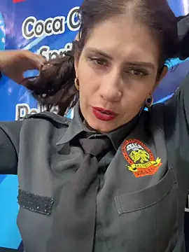 Alysson-- live sex cam