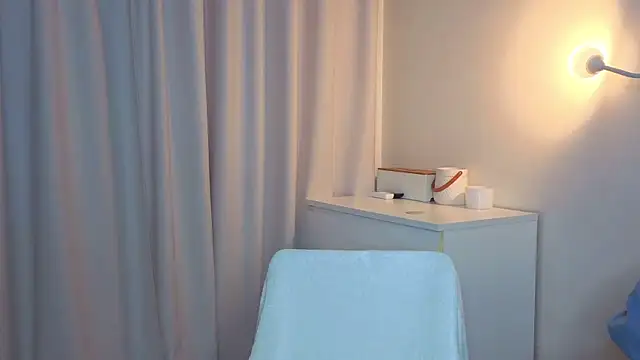 slyshypie's cam snapshot