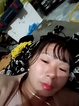 vangkt-cute live sex cam