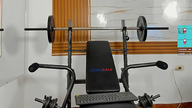 ChoreyTaiylor live sex cam