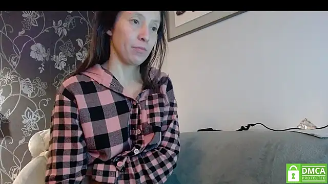 Sophi_Cute's cam snapshot