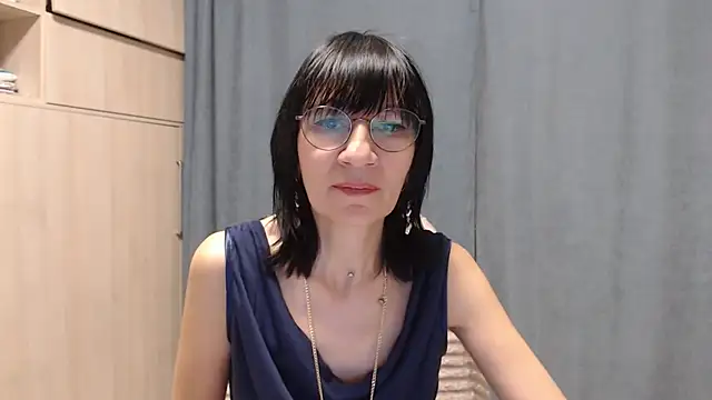 Erica95Bloom's cam snapshot