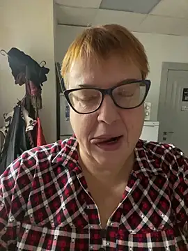 Klio5678's cam snapshot