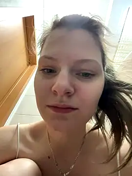 MaryHiggins's cam snapshot