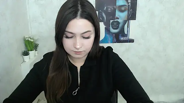 EmiliaTemi_'s cam snapshot