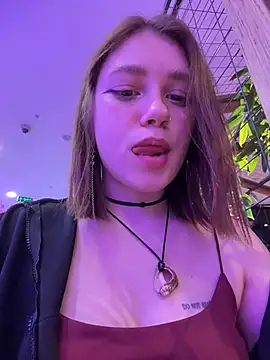 lucy-joy's cam snapshot