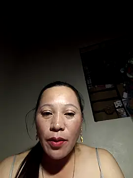 Y-eahi's cam snapshot