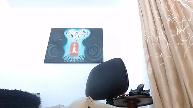 Madame_Desire's cam snapshot