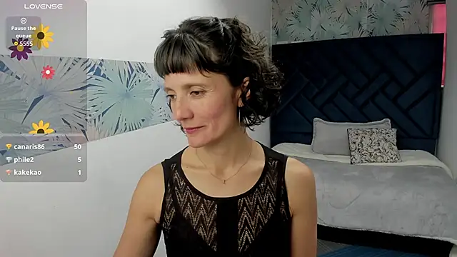 Valery_More__'s cam snapshot