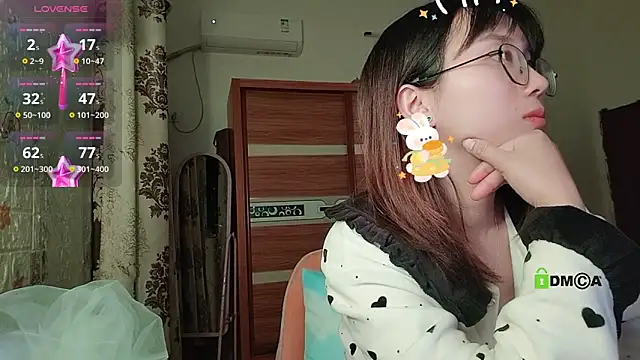 Lili_666 live sex cam