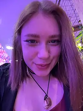 lucy-joy's cam snapshot