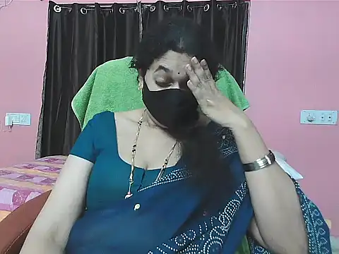 sunitha-3 live sex cam