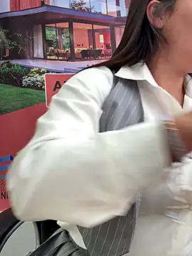 LIZ-06_ live sex cam