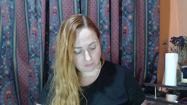 Foxy_Kate3333's cam snapshot