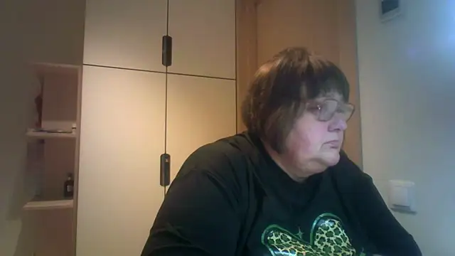 rewa666's cam snapshot