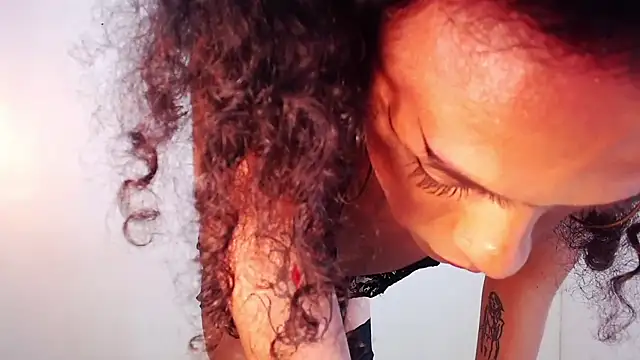 Foxy_Ella_ live sex cam