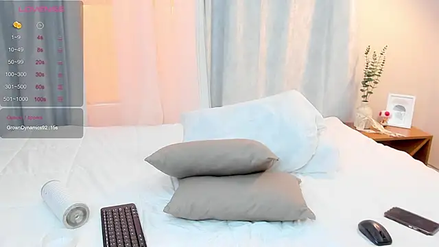 Honeymoon_sariel live sex cam