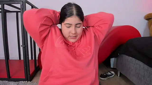 AmberiniHoffman live sex cam