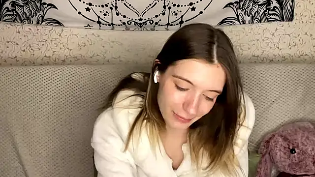 MiriamDongo live sex cam