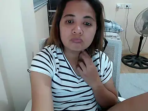 xTheLastVIRGINx's cam snapshot