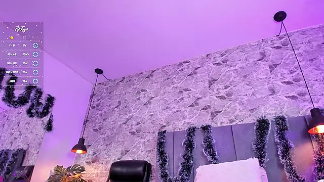 mily__18's cam snapshot