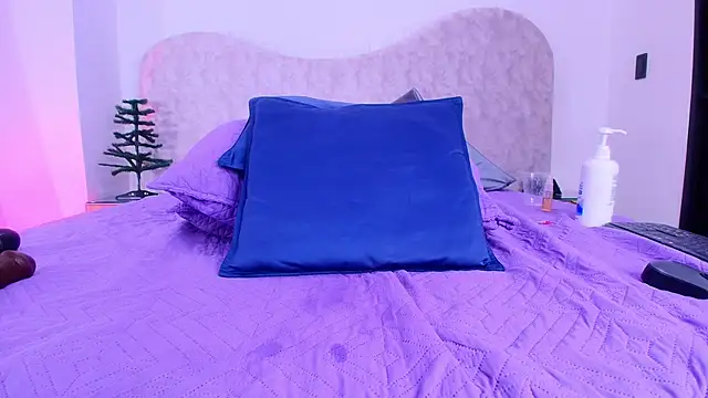 shelsyloreds's cam snapshot