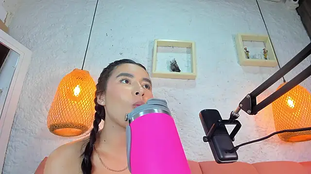 emiily_s's cam snapshot