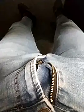 Ajayy01 live sex cam